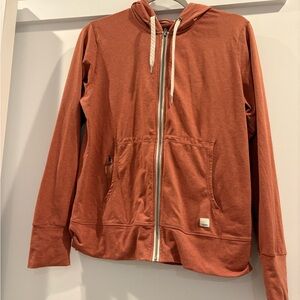 Vuori women’s Zip-Up Hoodie